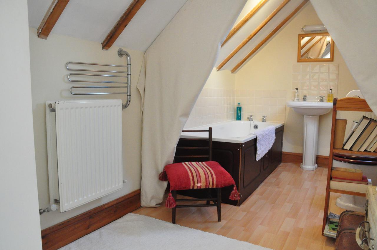 مبيت وإفطار Wadhurst Little Tidebrook Farm الغرفة الصورة